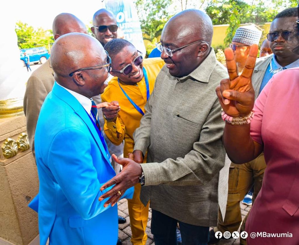 EC’s Appiahene leads Bawumia to his former school in Sunyani
