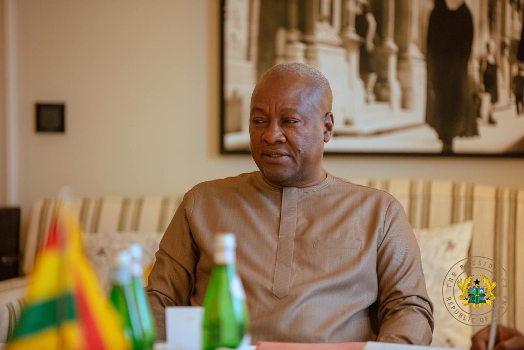 Govt officials must be ready for accountability – Mahama
