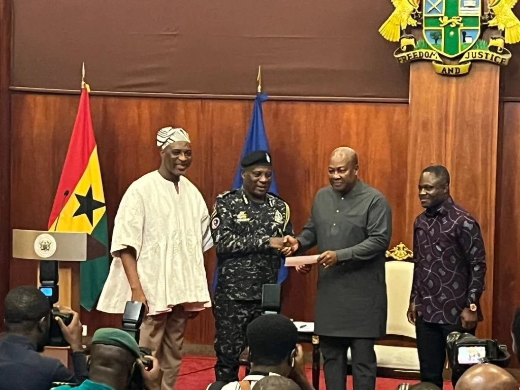 Interior Ministry agencies donate GH¢1 million to MahamaCares Fund